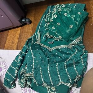 Green lehnga choli, full sleeve. For Indian wear. Light weight lehnga